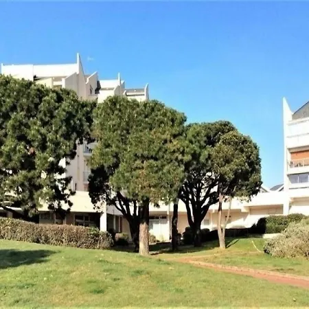 Apartmán Charmant Studio Idealement Situe ! Commerces, Port Et Plage A Pieds ! Le Pouliguen